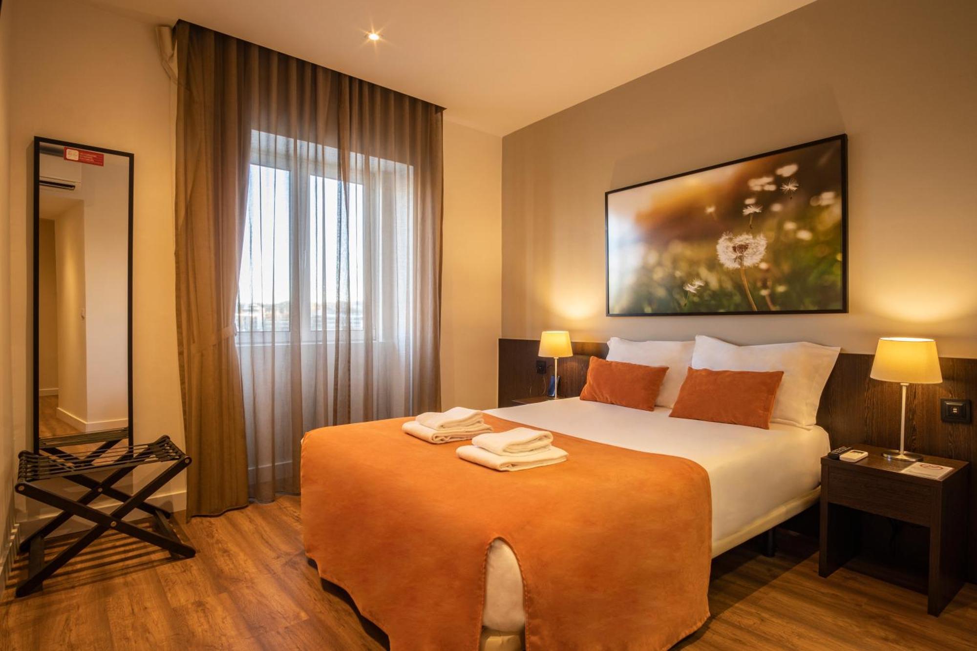 ริเวอร์ สวีท Hotel โกอิมบรา ภายนอก รูปภาพ